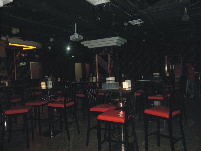 布加迪13.JPG